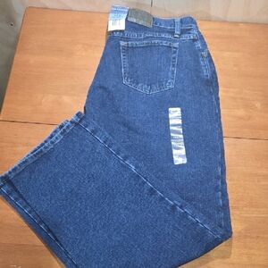 Wrangler Women's Straight Leg Blue Jeans